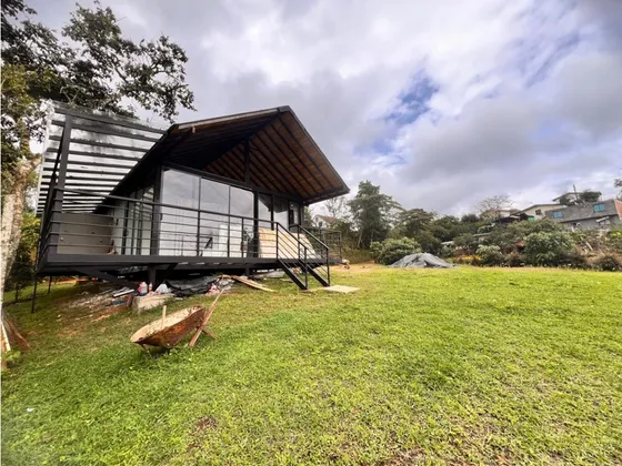 Hermosa Casa Finca Nueva En Venta En La Vereda Potenzuela De Rionegro 