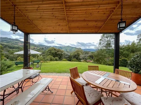 Casa En Arriendo En El Retiro Fizebad