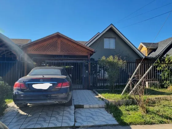 Casa Alto Lo Castillo , Machalí