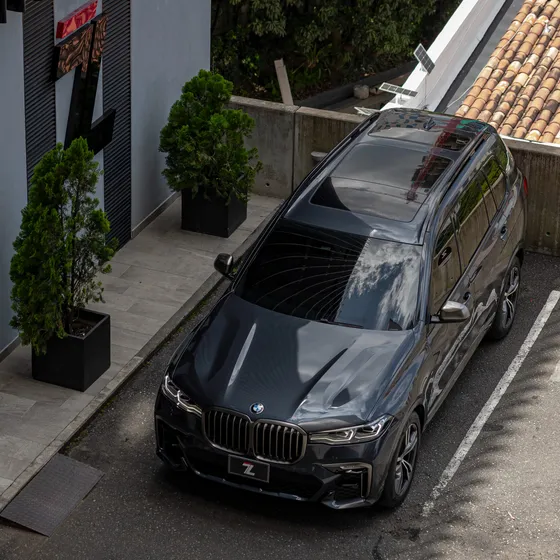 Bmw X7 M50i 4.4