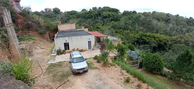 En La Union, Municipio Hatillo Venta De Casa Campestre Jc-012w