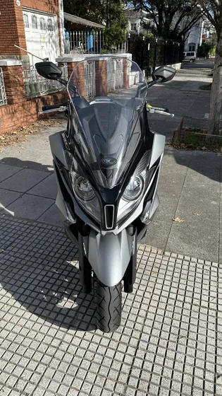 Kymco Downtown 350