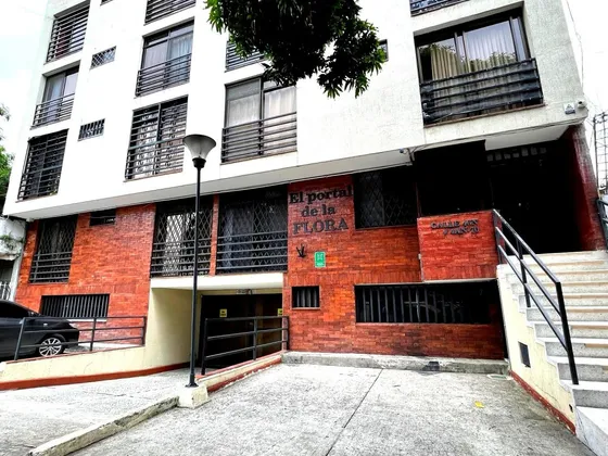 Apartamento En Venta En Urbanización La Flora. Cod V8014662