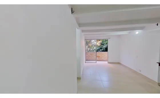 Apartamento En Venta En La Loma De Los Bernal