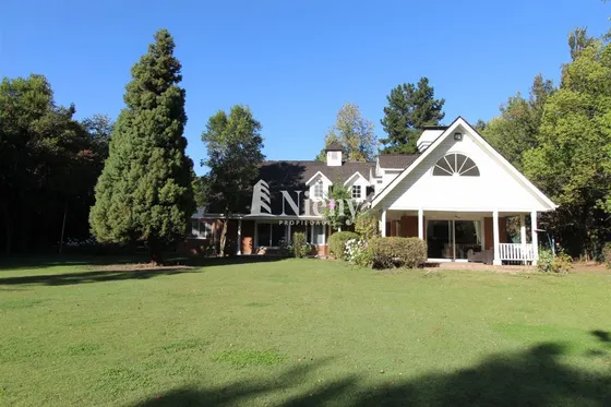 Casa En Venta De 3 Dorm. En Machalí