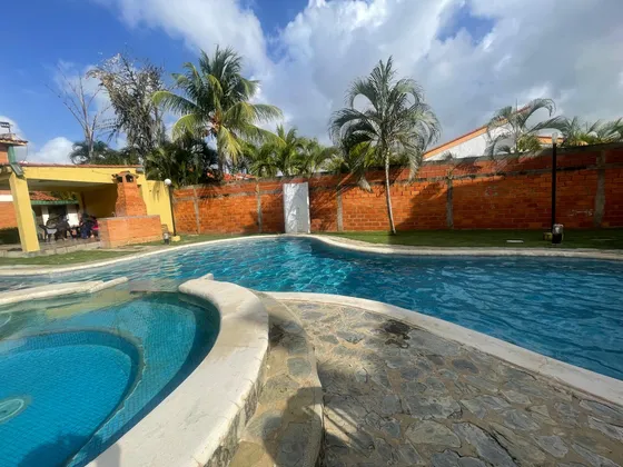 En Venta Exclusivo Townhouse  En Ciudad Flamingo Chichiriviche  Kp