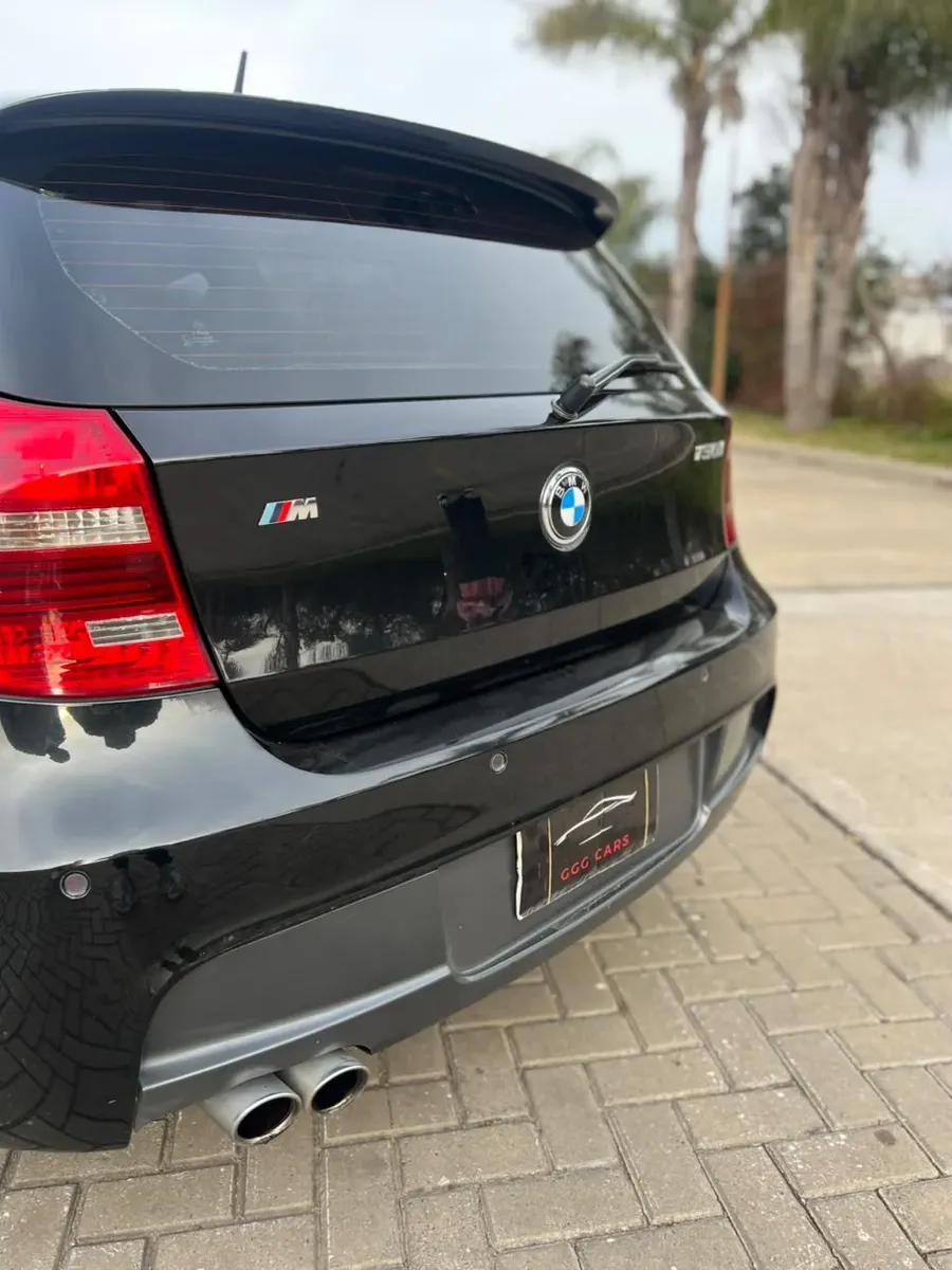 BMW Serie 1 3.0 130i M Sport Package520051089935575044