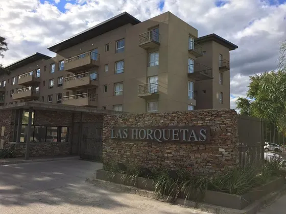 Departamento 2 Ambientes Con Parrilla Y Cochera - Las Horquetas - Villa De Mayo