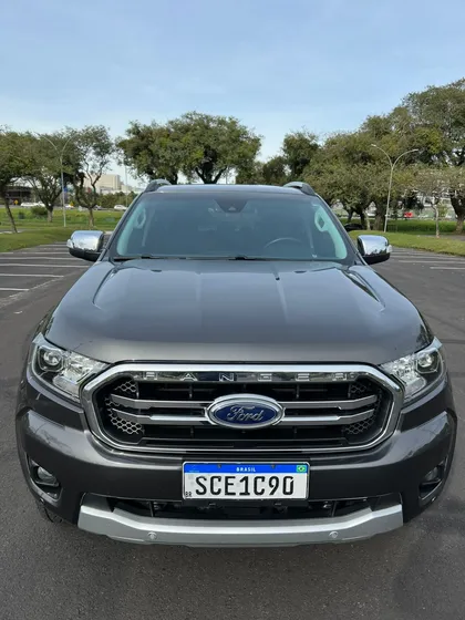 Ford Ranger 3.2 Limited Cab. Dupla 4x4 Aut. 4p