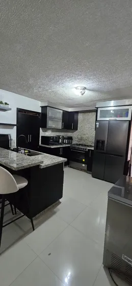 Yo. Moderno Apartamento En Abadia, San Diego