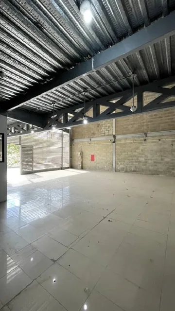 Alquiler Galpón En Mérida