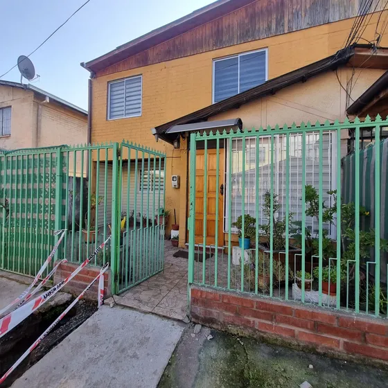 Casa De 4d + 2b En San Bernardo Amplia Y Cómoda