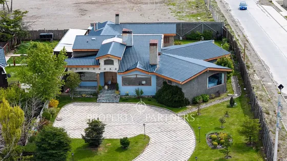 Casona De Ensueño En Punta Arenas