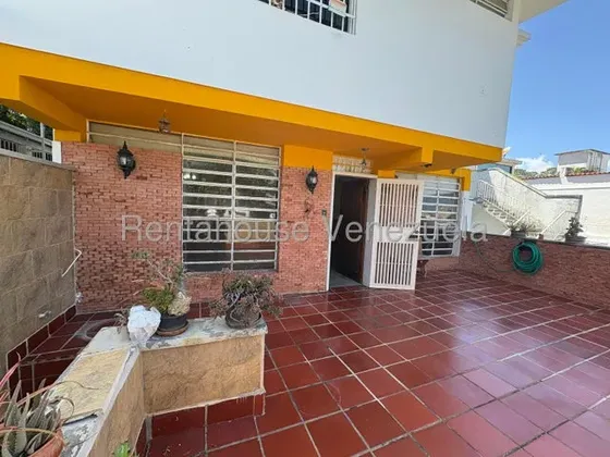 Casa En Venta Calle Cerrada Con Vigilancia La Trinidad Fc 27-2455