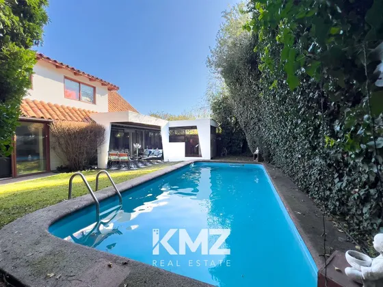 Casa En Venta En Las Condes