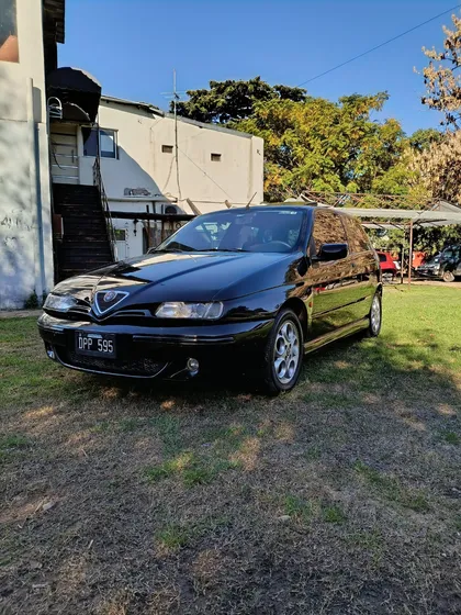 Alfa Romeo 145 2.0 Quadrifoglio