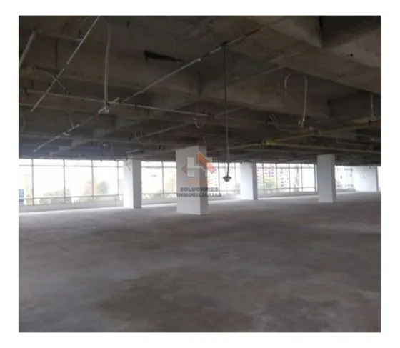 Espectacular Edificio Con Area 14.274 M2 ($70.000*m2) En Floresta