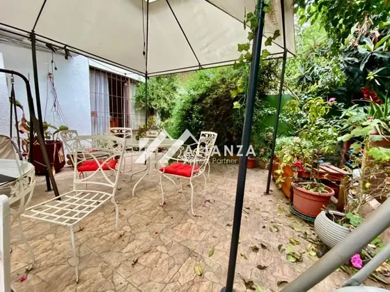 Casa Para Remodelar Con Excelente Ubicación!!!