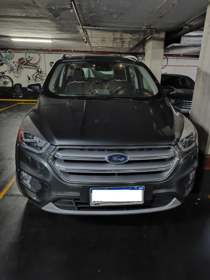 Ford Kuga 2.0 Titanium At Awd