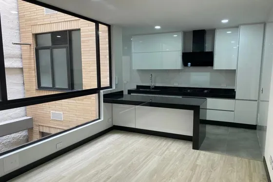 Apartamento En Venta En Santa Barbara Central-usaquén. Cod V6338