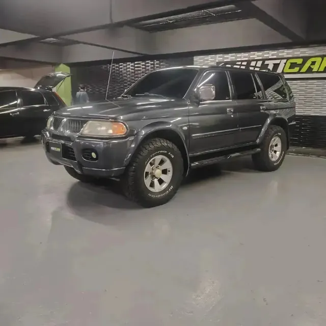 Mitsubishi Montero Sport 3000