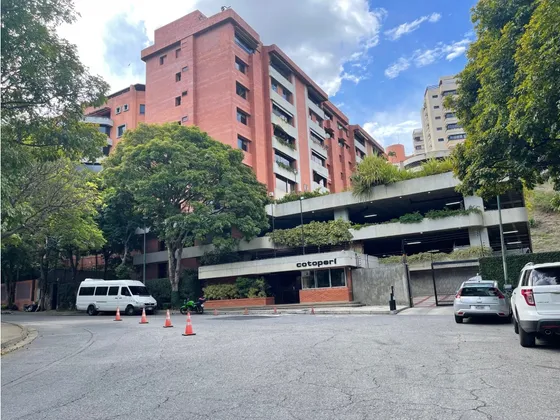 Apartamento En Venta 160 M2 Urb. Valle Arriba