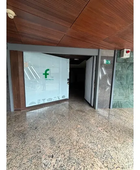 Alquiler De Local Centro Comercial En La Lagunita - 86mt2