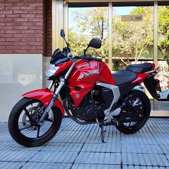 Yamaha Fz Fi Excelente Estado. Servicio Técnico Oficial.