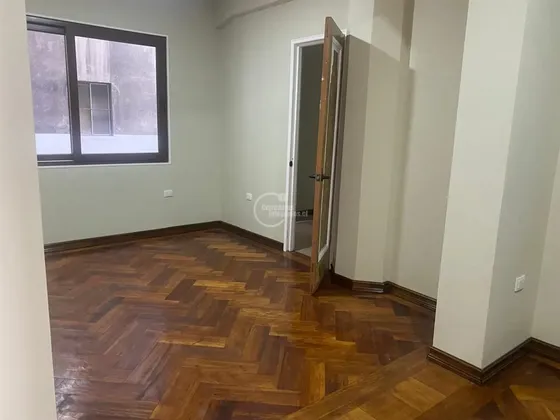 Depa U Oficina Venta Impecable 2 D 2 B Baquedano Ppw