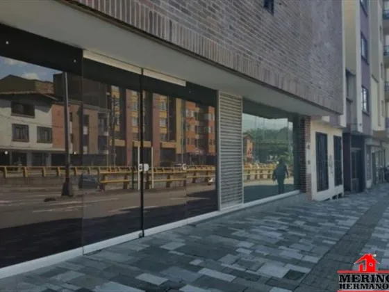 Local En Venta En Medellín - Laureles