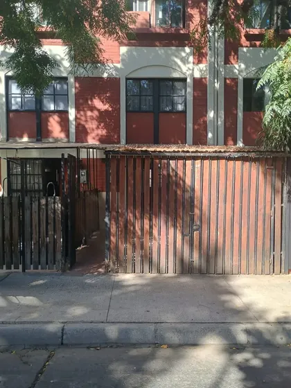 Departamento En Venta 2 Dorm. En Barrio Yungay En Santiago
