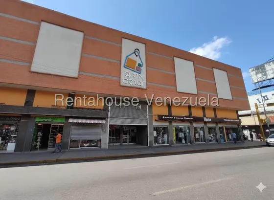 Local Comercial En Venta Av. Bermúdez Maracay Rah 27-1125 Meglisf