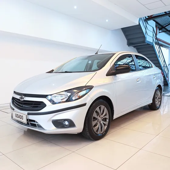 Chevrolet Onix Plus 1.4 Black Edition