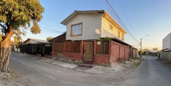 Oportunidad!! Pára Remodelar , Casa Esquina