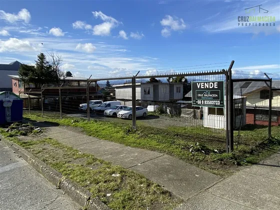 Sitio Esquina De 390 M2 Calle Paraguay Con Federico Oelckers
