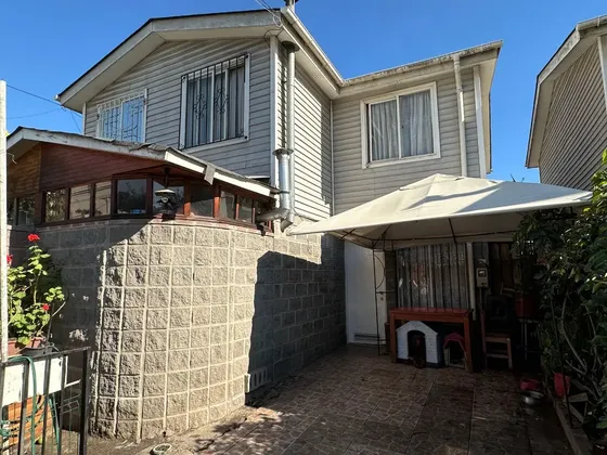 Hermosa Casa 96/120m2, Piedra Roja, Quilicura