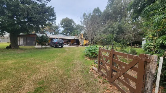 Casa Quinta Con Pileta Y Quincho, En El Pueblo De Ernestina