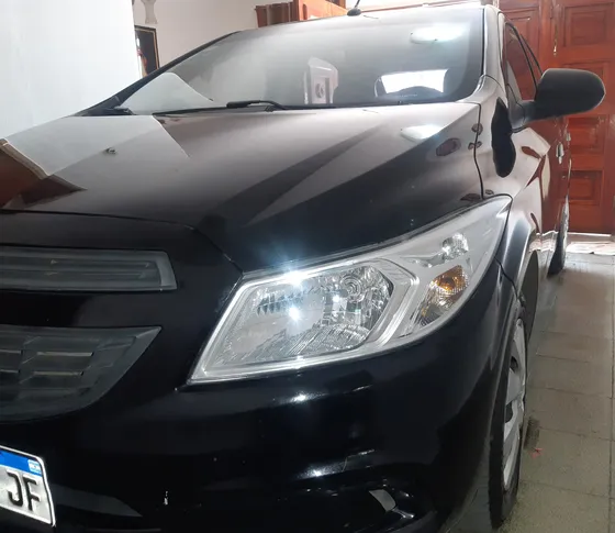 Chevrolet Onix 1.4 Lt 98cv