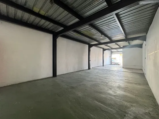 Local Comercial En Venta, Barrio Sucre, Barcelona