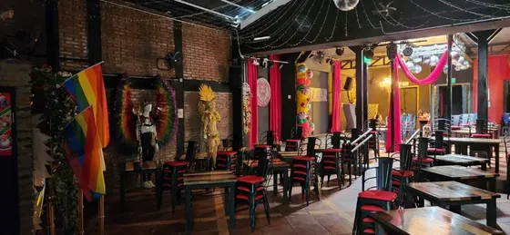 Se Vende Discoteca/pub Con Patente De Alcoholes