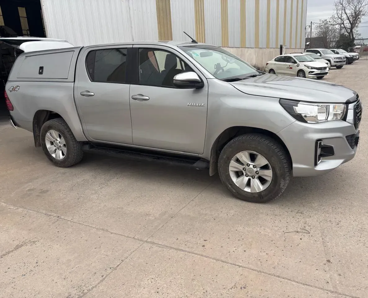 Toyota Hilux Pick-Up 2.8 Cd Srv 177cv 4x4 At