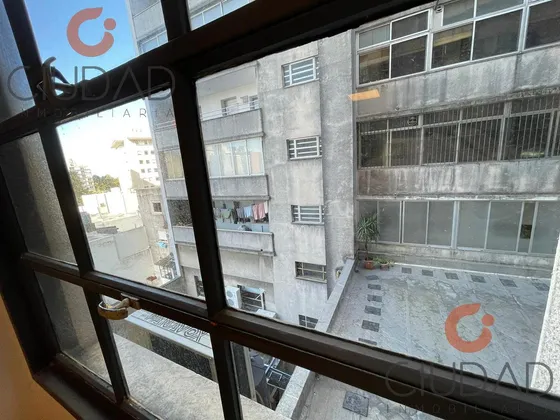 Oficina - Cordón
