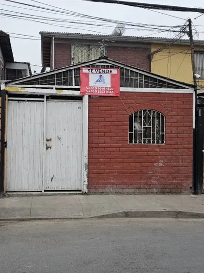 Oportunidad/ Centrica Casa En Venta En Quilicura 2200 Uf