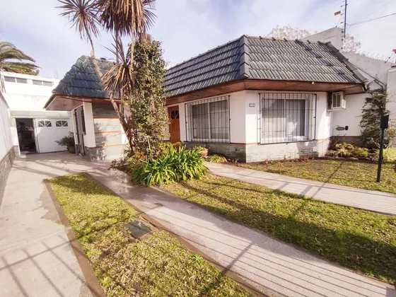 Casa En Impecable Estado Apta Credito