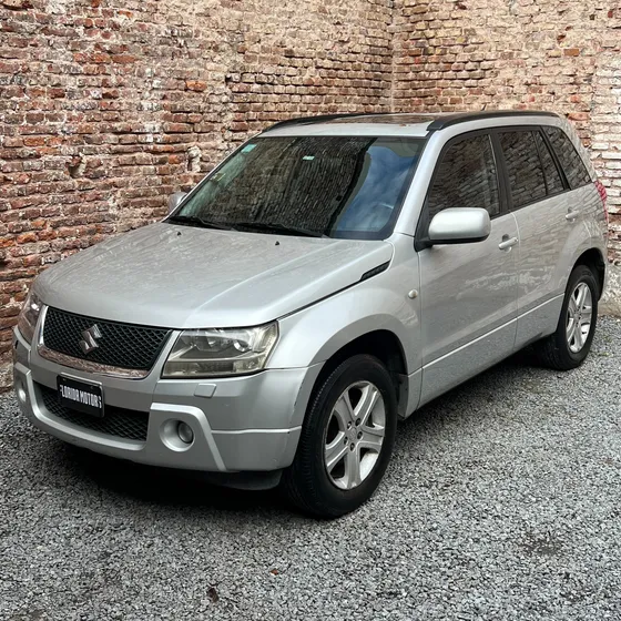 Suzuki Grand Vitara 2.0 Mt