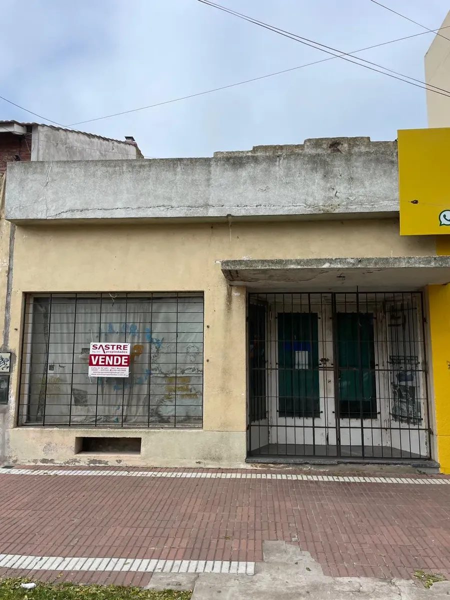 2 Locales Unificados + Sótano / Miramar