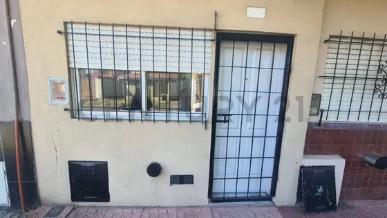 Venta De Ph 2 Ambientes En Ituzaingó Norte