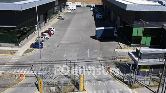 Arriendo De Bodegas En Centro Logístico 720 M2 - Chillán 