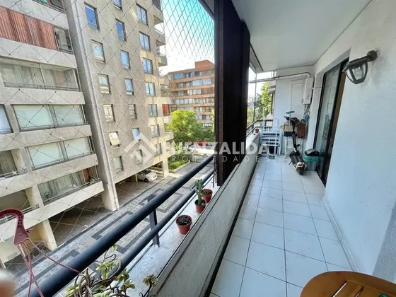 Departamento En Venta De 1 Dorm. En Las Condes