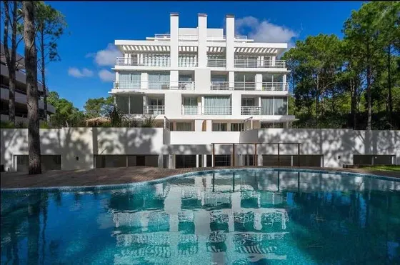 Departamento En Pinamar Norte. Con Piscina Privada Y Jacuzzi